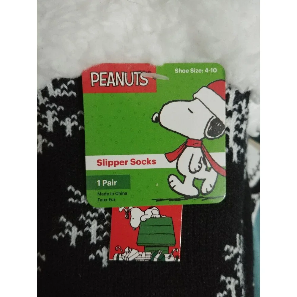 Peanuts Snoopy Slipper Socks